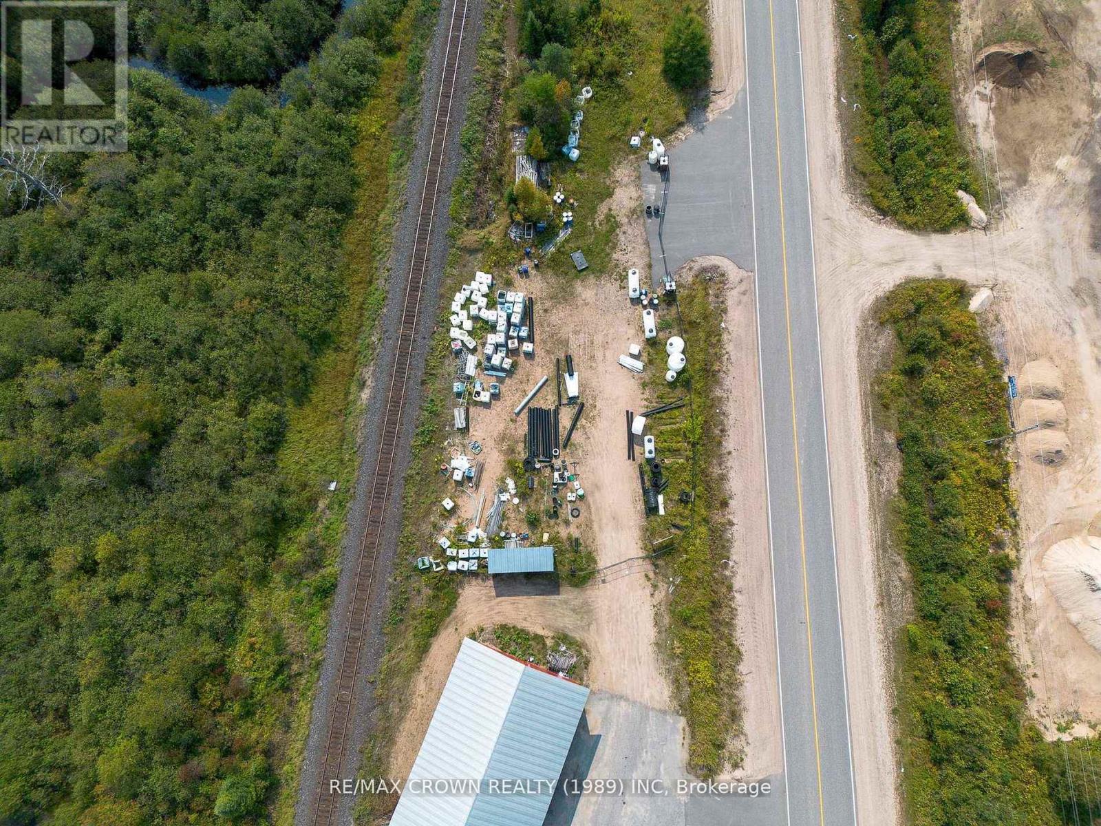 202 Highway 522, Powassan (Trout Creek), Ontario  P0H 2L0 - Photo 7 - X12816754