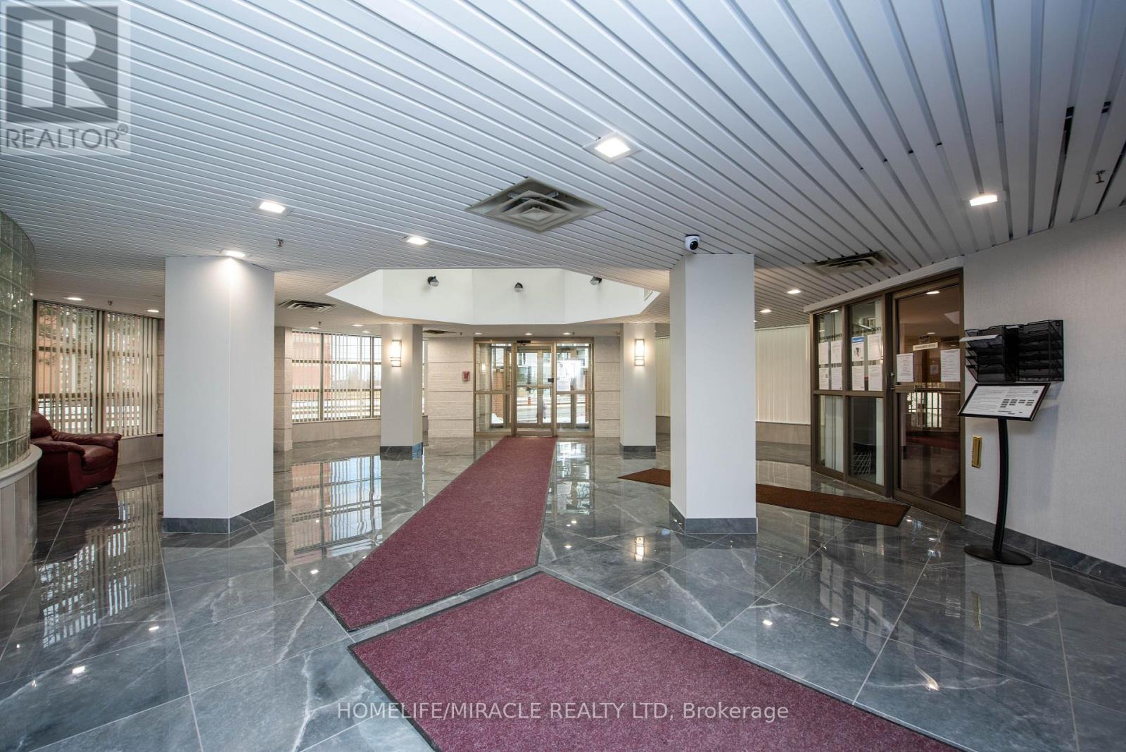 504 - 25 Fairview Road W, Mississauga, Ontario  L5B 3Y8 - Photo 30 - W12809892