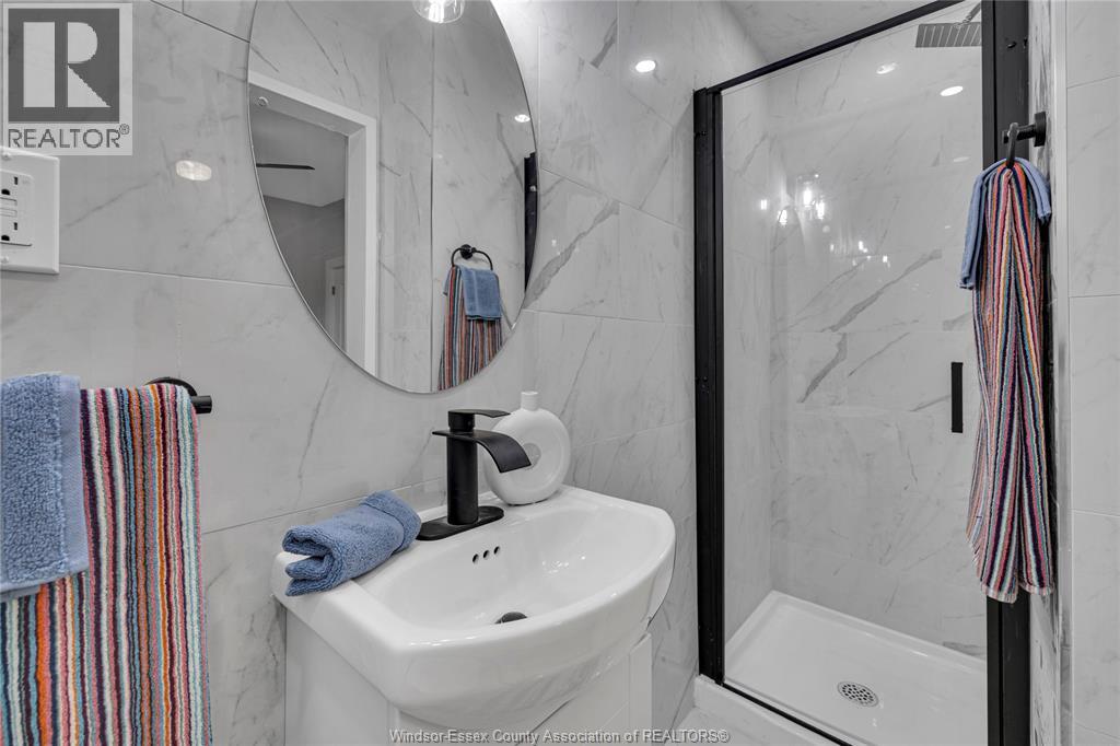 649 Cataraqui, Windsor, Ontario  N9V 3P2 - Photo 23 - 26003933