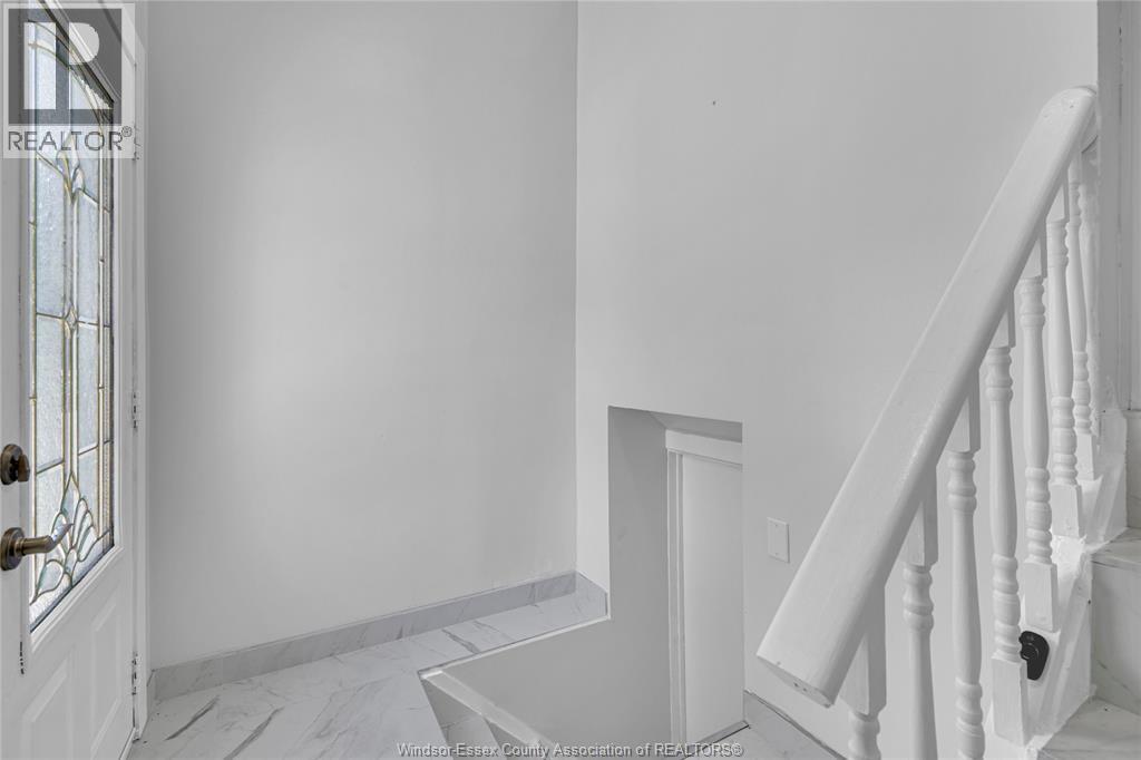 649 Cataraqui, Windsor, Ontario  N9V 3P2 - Photo 25 - 26003933