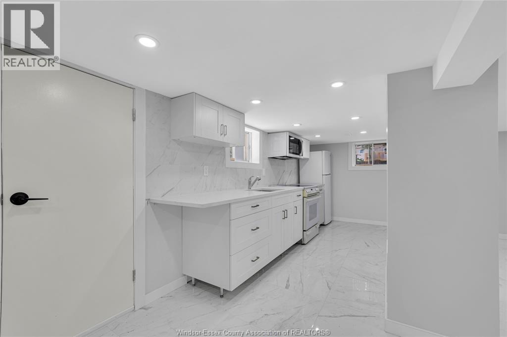 649 Cataraqui, Windsor, Ontario  N9V 3P2 - Photo 29 - 26003933