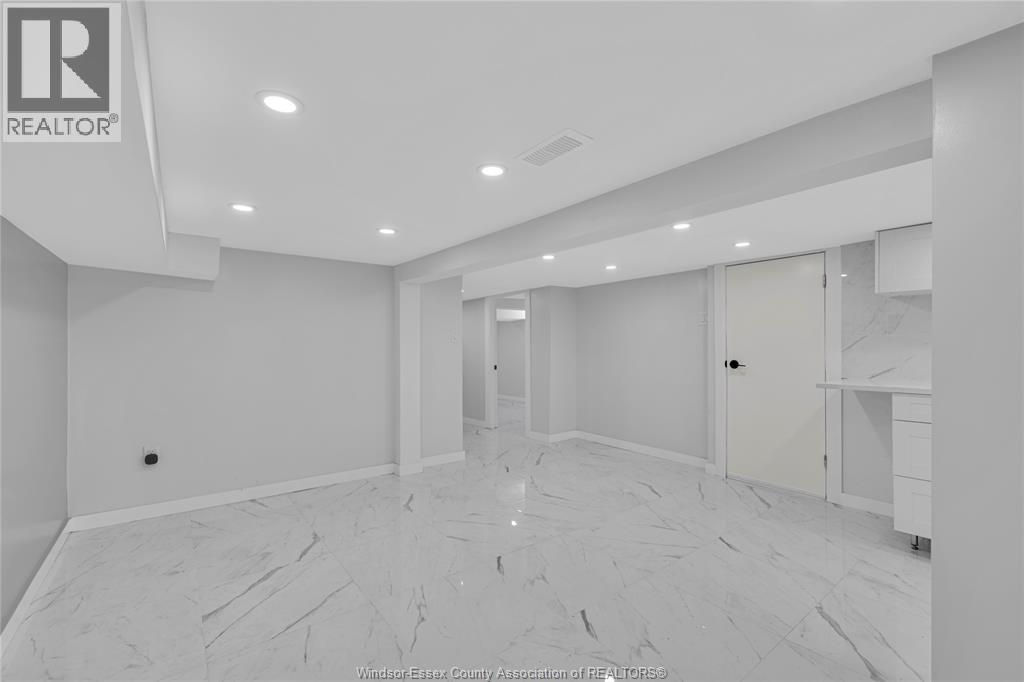 649 Cataraqui, Windsor, Ontario  N9V 3P2 - Photo 32 - 26003933