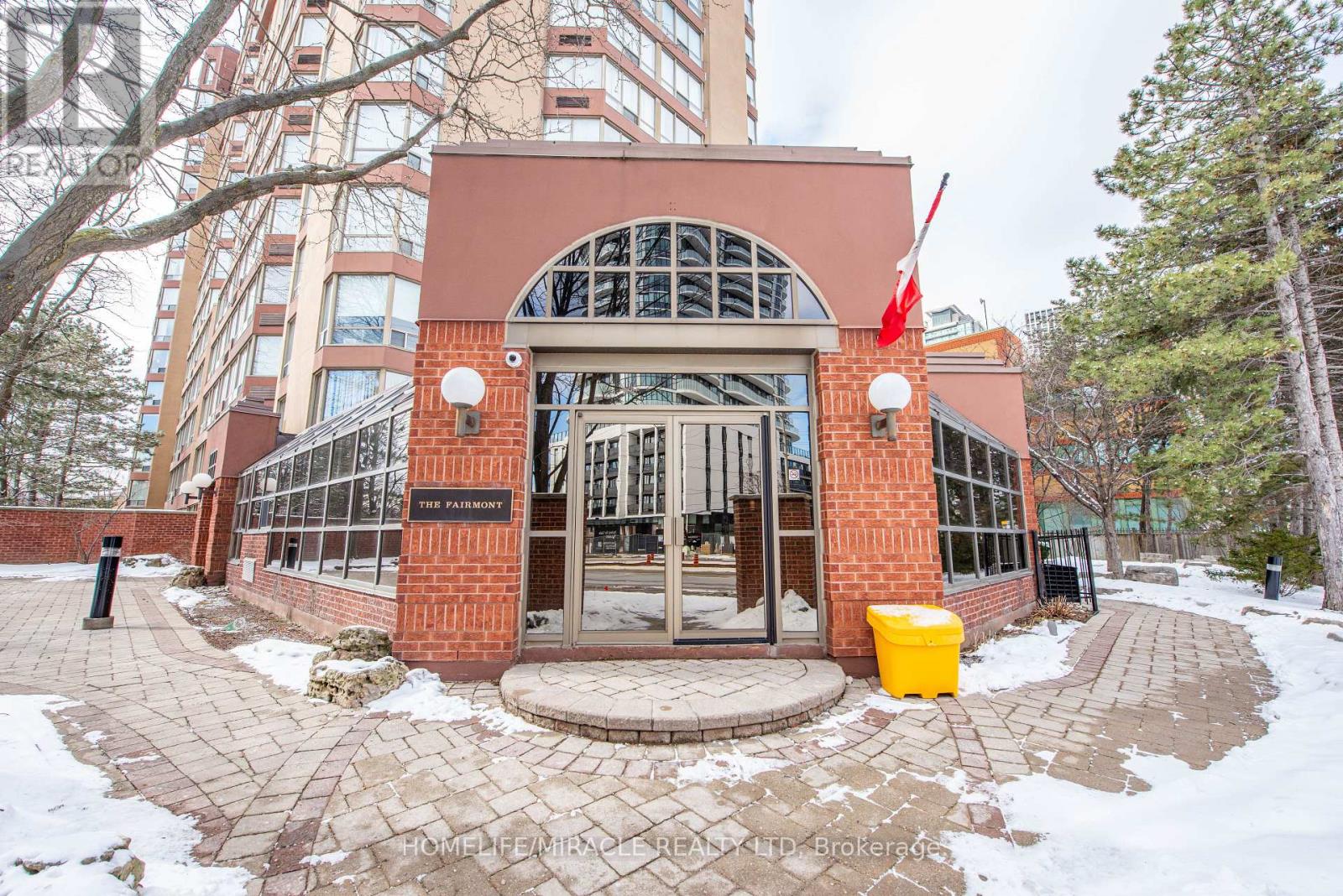 504 - 25 FAIRVIEW ROAD W, Mississauga, Ontario