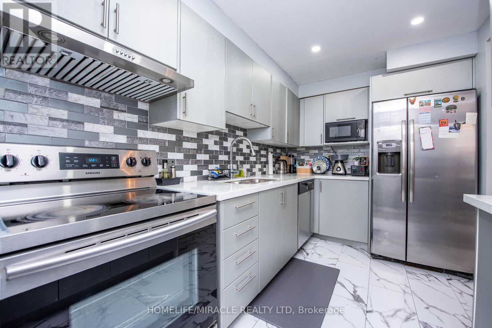 504 - 25 Fairview Road W, Mississauga, Ontario  L5B 3Y8 - Photo 38 - W12809892