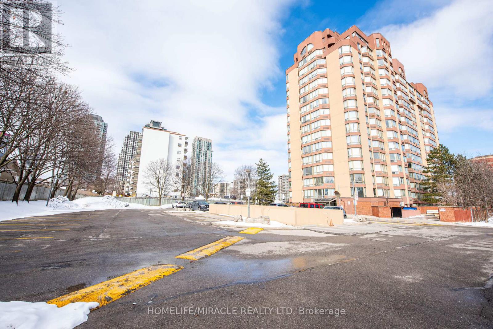 504 - 25 Fairview Road W, Mississauga, Ontario  L5B 3Y8 - Photo 42 - W12809892