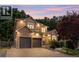 22 SHADELAND Crescent, Stoney Creek, Ontario