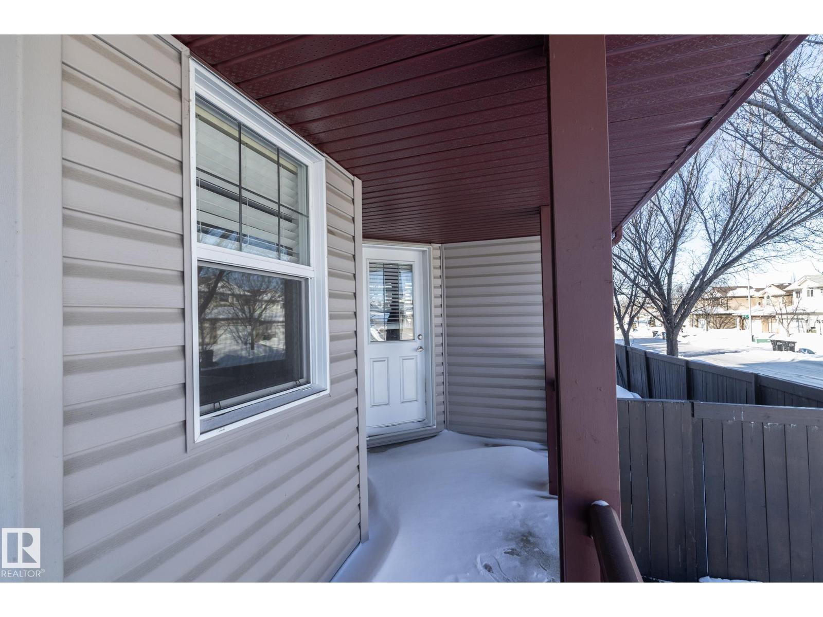 16454 61a St Nw, Edmonton, Alberta  T5Y 3N2 - Photo 4 - E4474481