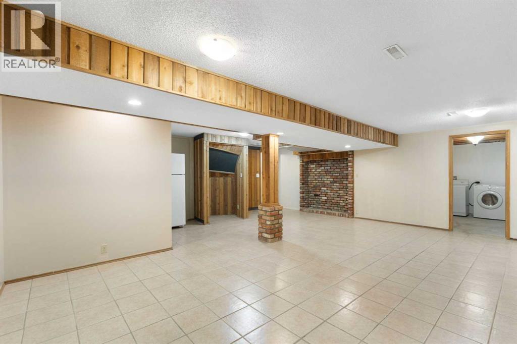 639 Canterbury Drive Sw, Calgary, Alberta  T2W 1J4 - Photo 26 - A2285699