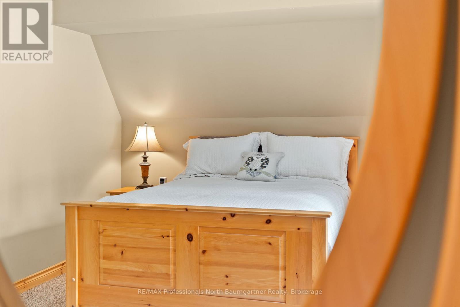 1075 Basshaunt Lake Road, Dysart Et Al, Ontario  K0M 1S0 - Photo 24 - X12816850