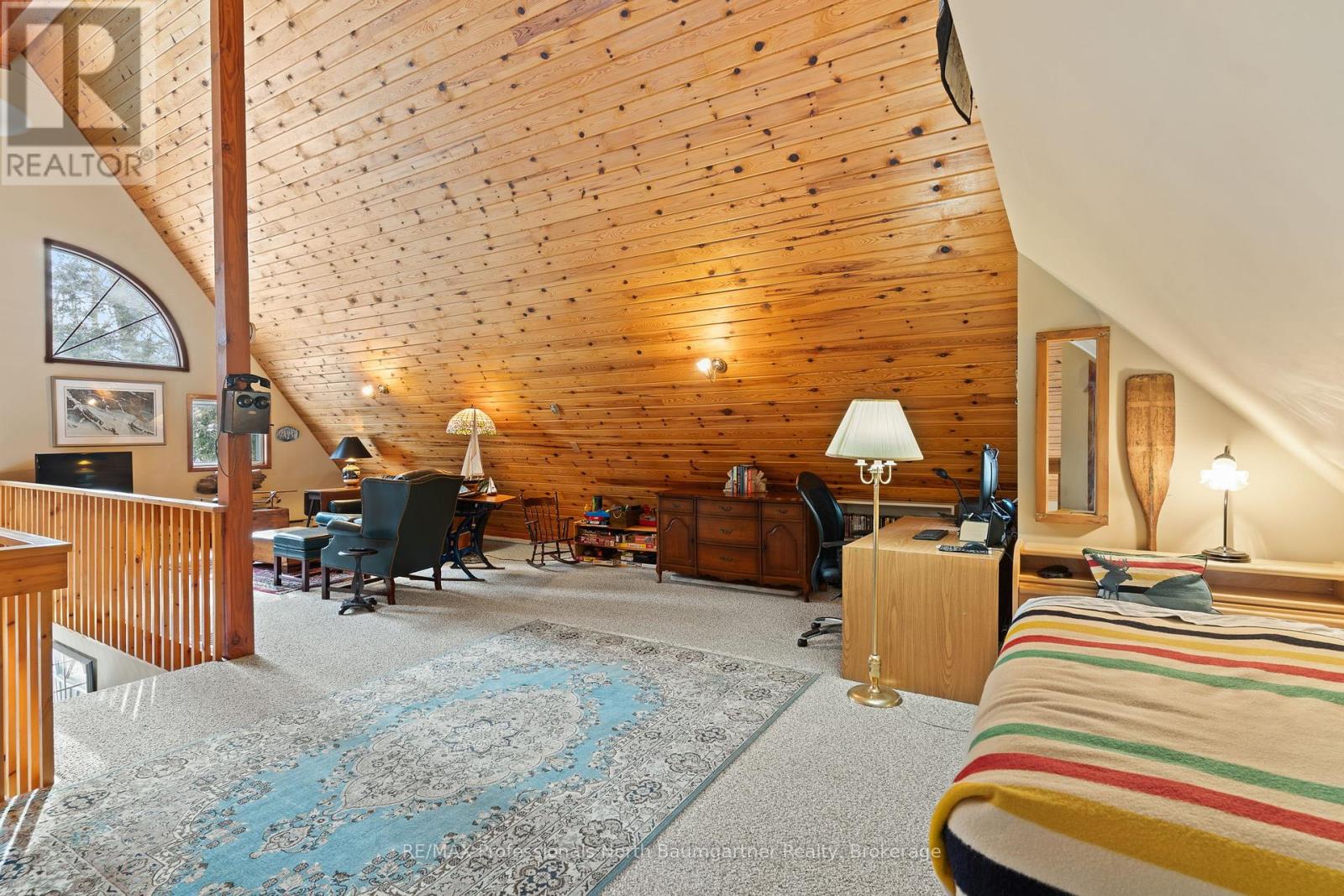 1075 Basshaunt Lake Road, Dysart Et Al, Ontario  K0M 1S0 - Photo 26 - X12816850