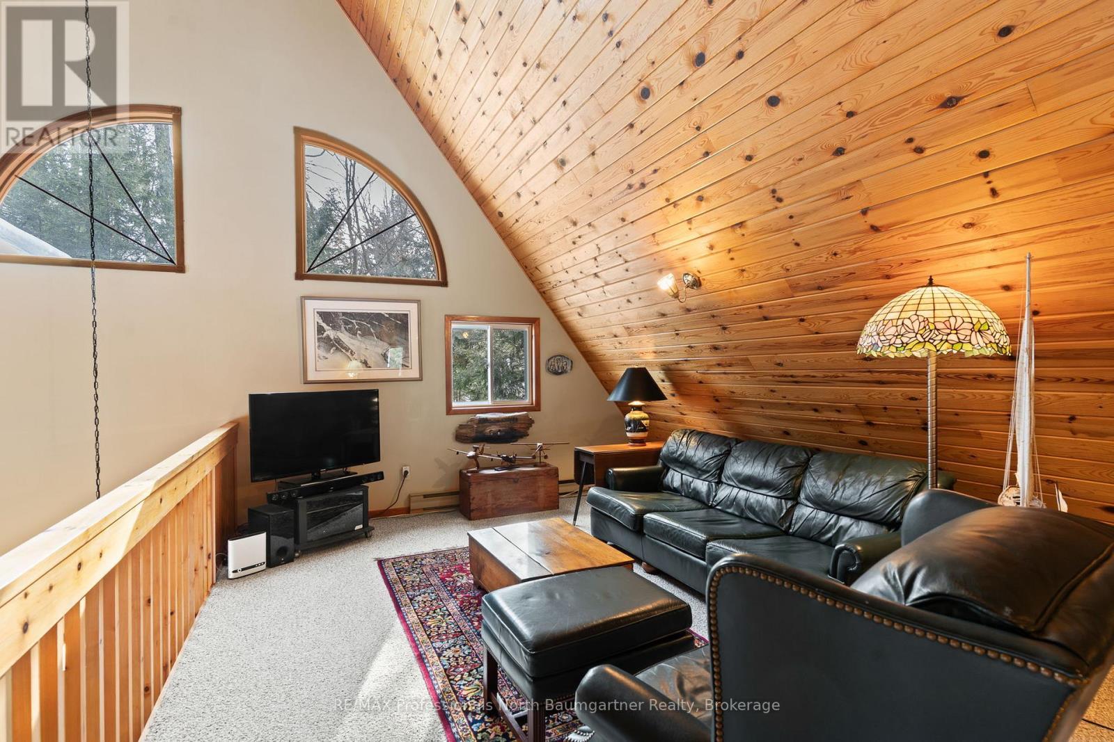 1075 Basshaunt Lake Road, Dysart Et Al, Ontario  K0M 1S0 - Photo 29 - X12816850