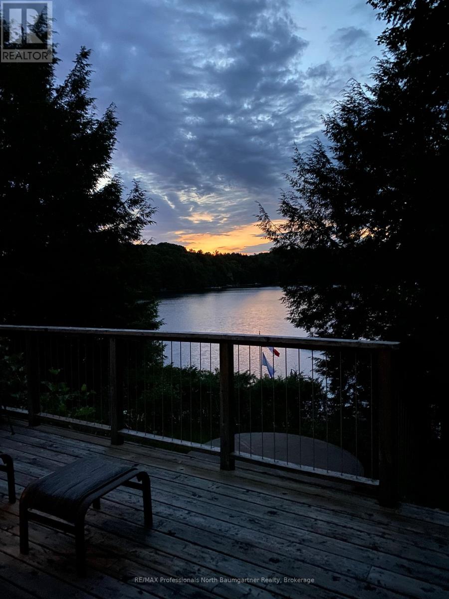 1075 Basshaunt Lake Road, Dysart Et Al, Ontario  K0M 1S0 - Photo 49 - X12816850