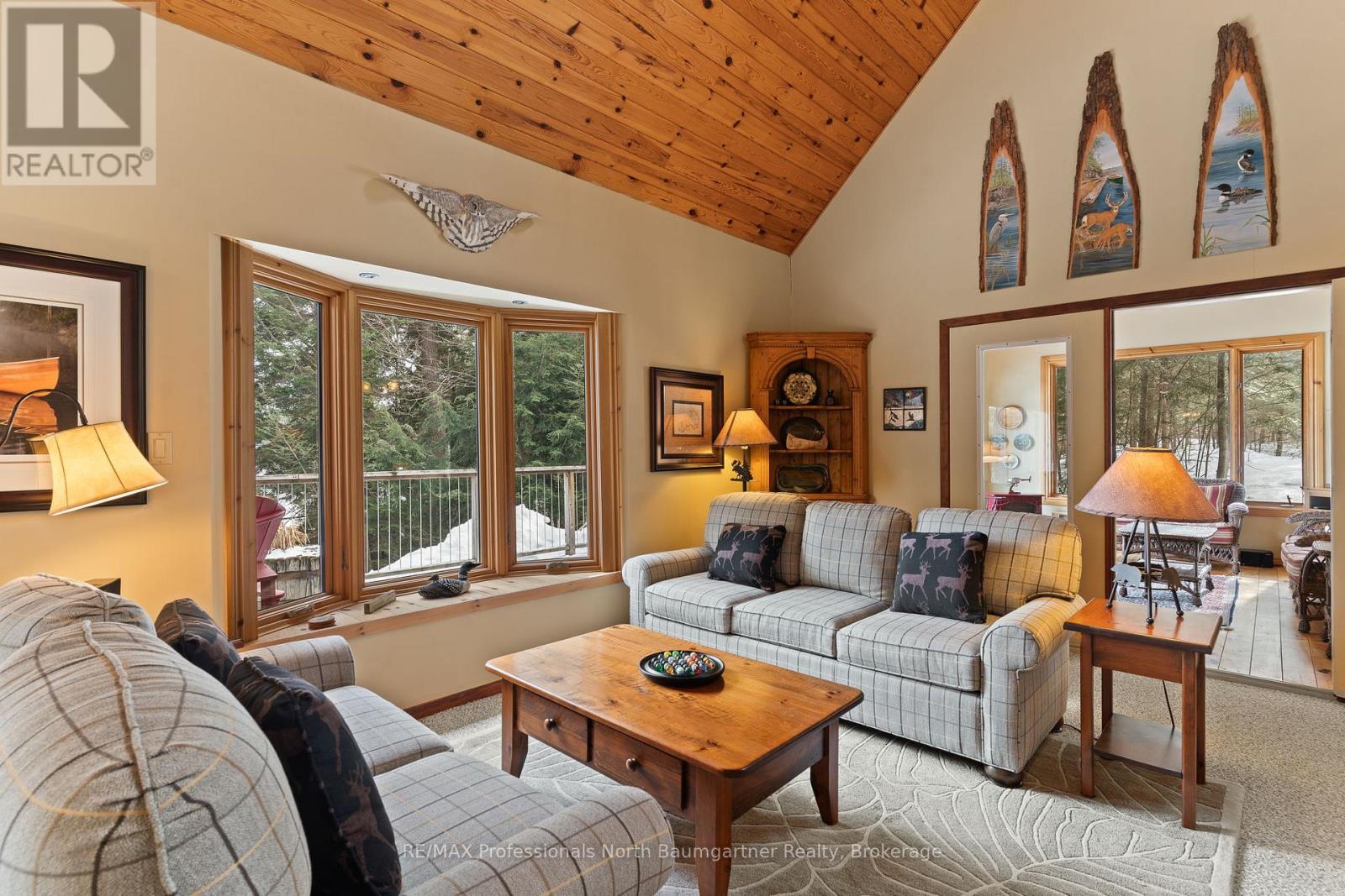 1075 Basshaunt Lake Road, Dysart Et Al, Ontario  K0M 1S0 - Photo 7 - X12816850