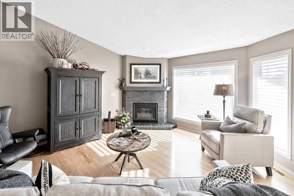 10 Bow Point, Cochrane, Alberta  T4C 1M8 - Photo 17 - A2287528