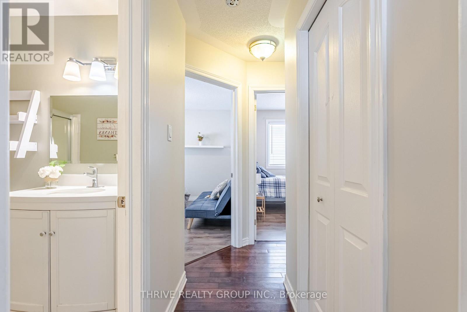 111 Meadowridge Road, London North, Ontario  N6B 5E6 - Photo 16 - X12816806