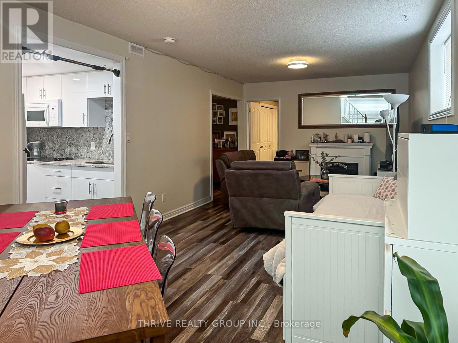 111 Meadowridge Road, London North, Ontario  N6B 5E6 - Photo 26 - X12816806