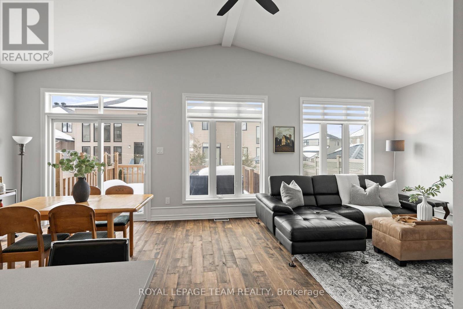 337 Sugar Pine Crescent, Ottawa, Ontario  K2M 0H6 - Photo 11 - X12816822