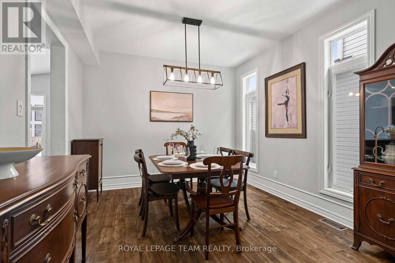 337 Sugar Pine Crescent, Ottawa, Ontario  K2M 0H6 - Photo 5 - X12816822