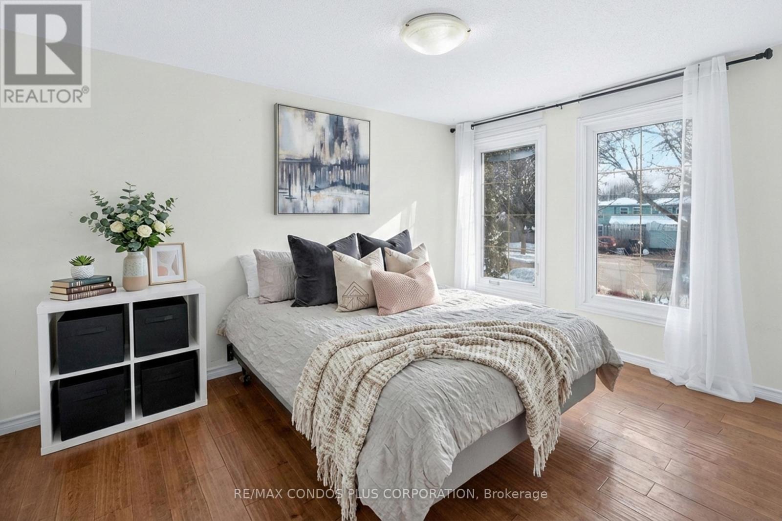 6956 Cadiz Crescent, Mississauga, Ontario  L5N 1Y4 - Photo 20 - W12801722