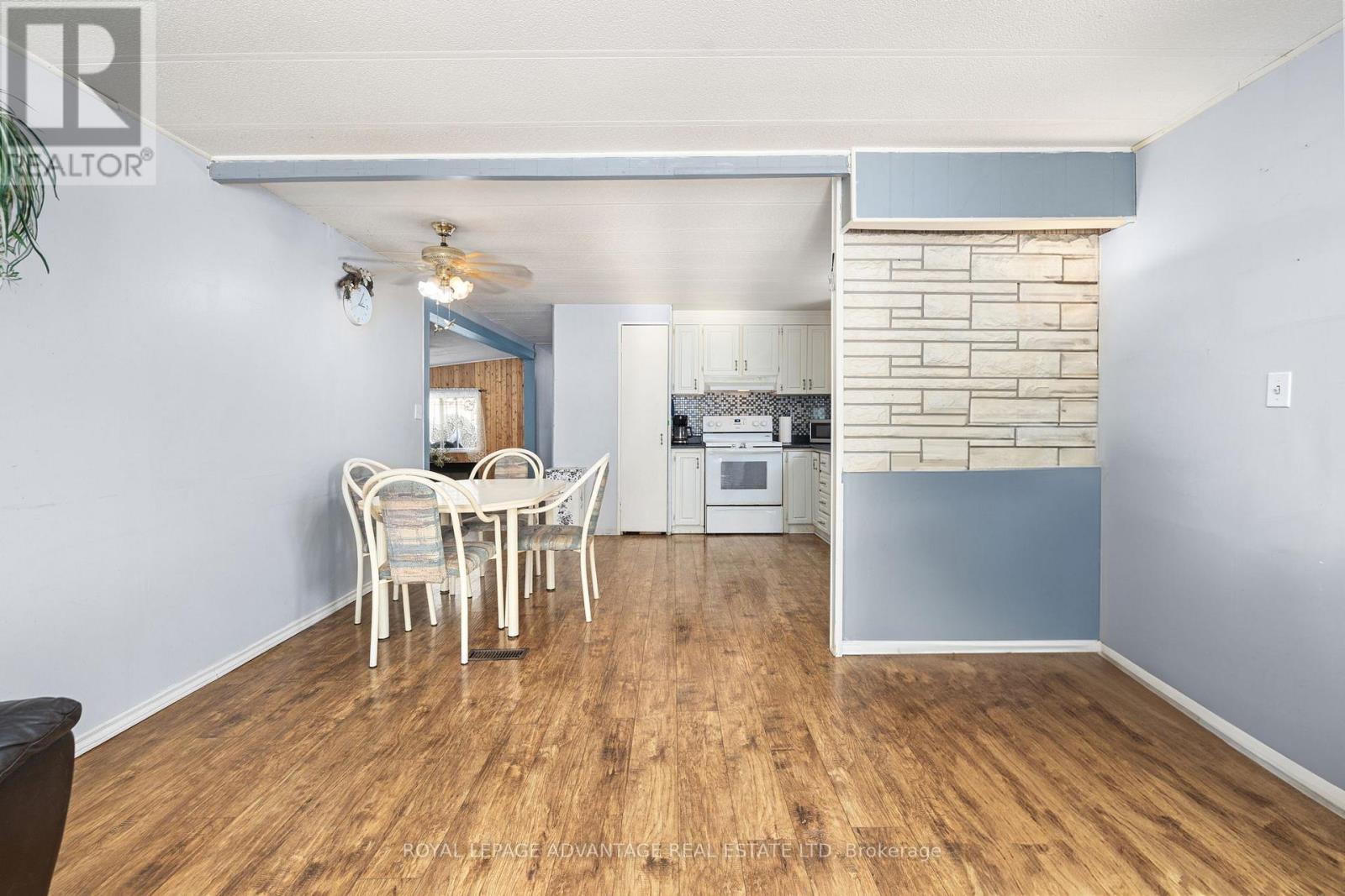 4 Kavanagh Drive, Rideau Lakes, Ontario  K7A 4S5 - Photo 5 - X12816852