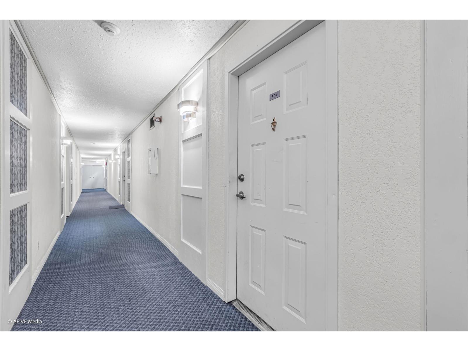 204 32950 Amicus Place, Abbotsford, British Columbia  V2S 6G9 - Photo 4 - R3092488