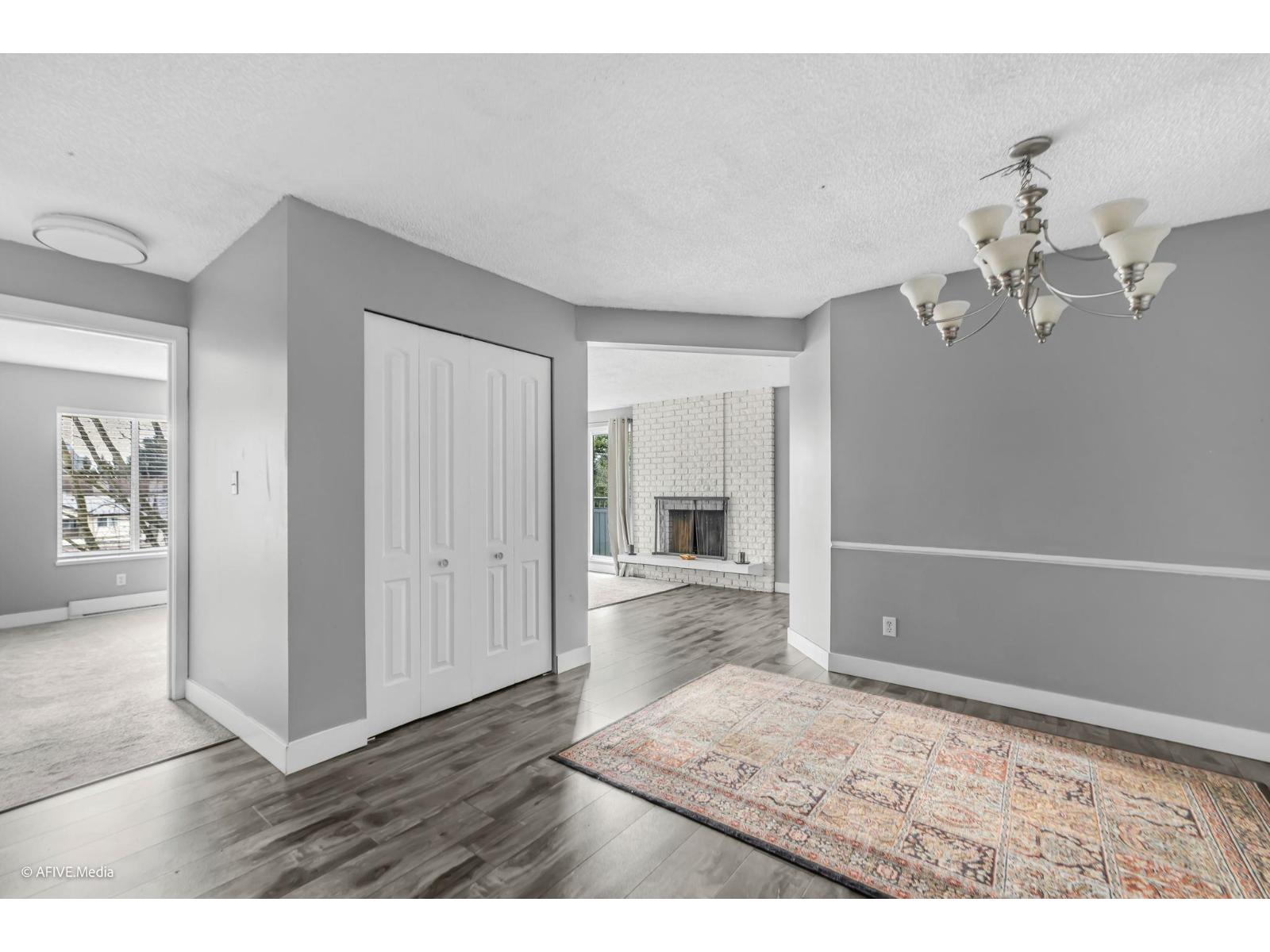 204 32950 Amicus Place, Abbotsford, British Columbia  V2S 6G9 - Photo 5 - R3092488