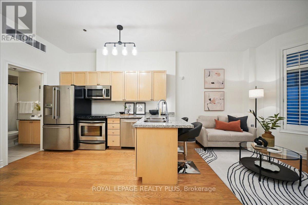 121 - 71 Mccaul Street, Toronto, Ontario  M5T 2X1 - Photo 5 - C12816724