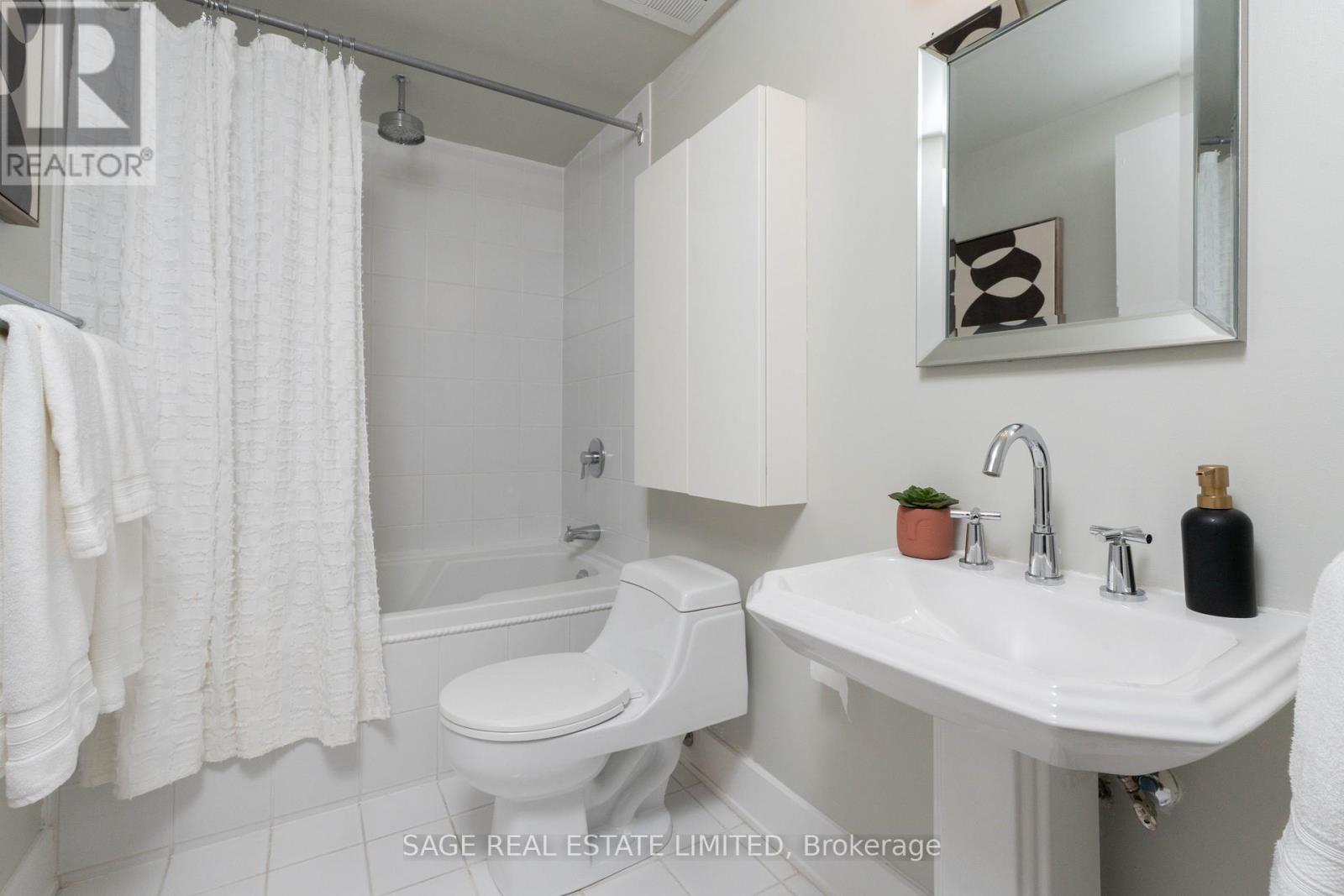 417 - 183 Dovercourt Road, Toronto, Ontario  M6J 3C1 - Photo 19 - C12816766