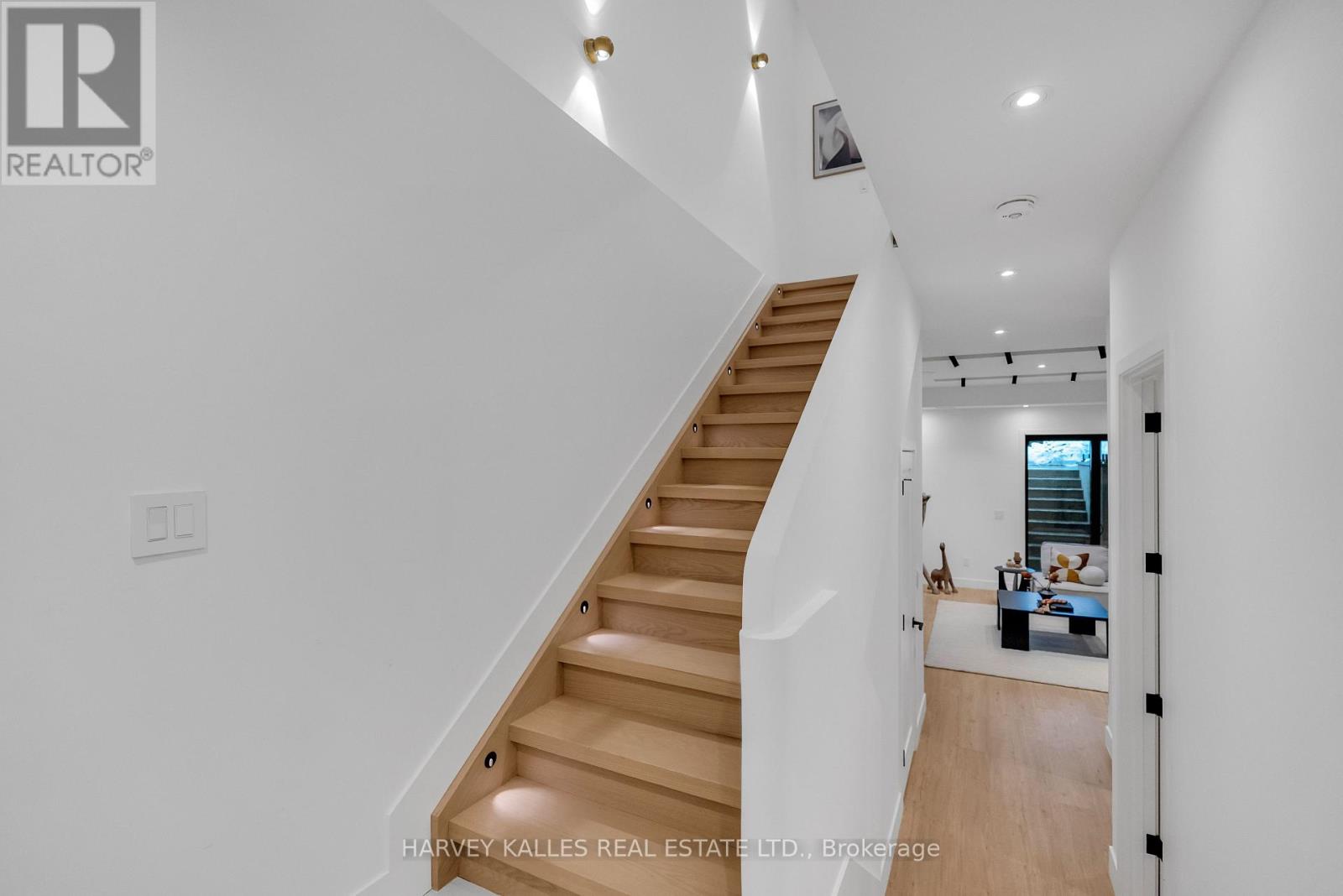 101 Briar Hill Avenue, Toronto, Ontario  M4R 1H8 - Photo 39 - C12816830