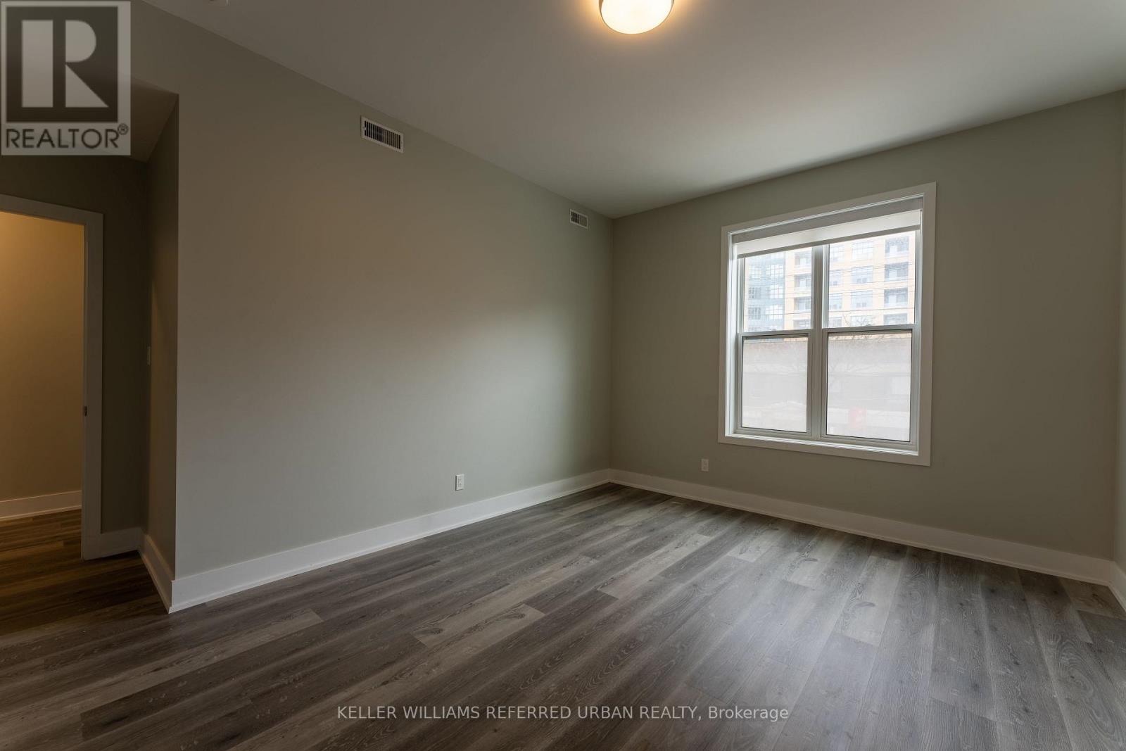 1 - 400 Queen Street W, Toronto, Ontario  M5V 2A6 - Photo 6 - C12816848