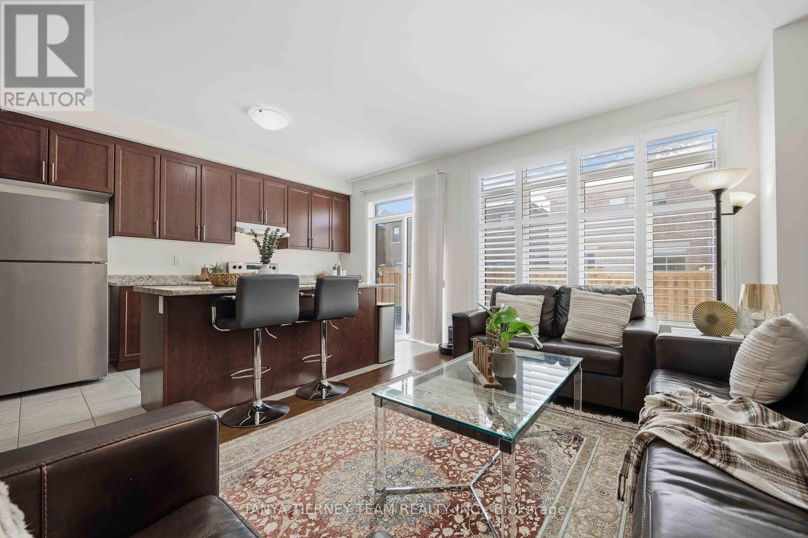 34 Mulgrave Street, Whitby, Ontario  L1P 0J9 - Photo 9 - E12816782