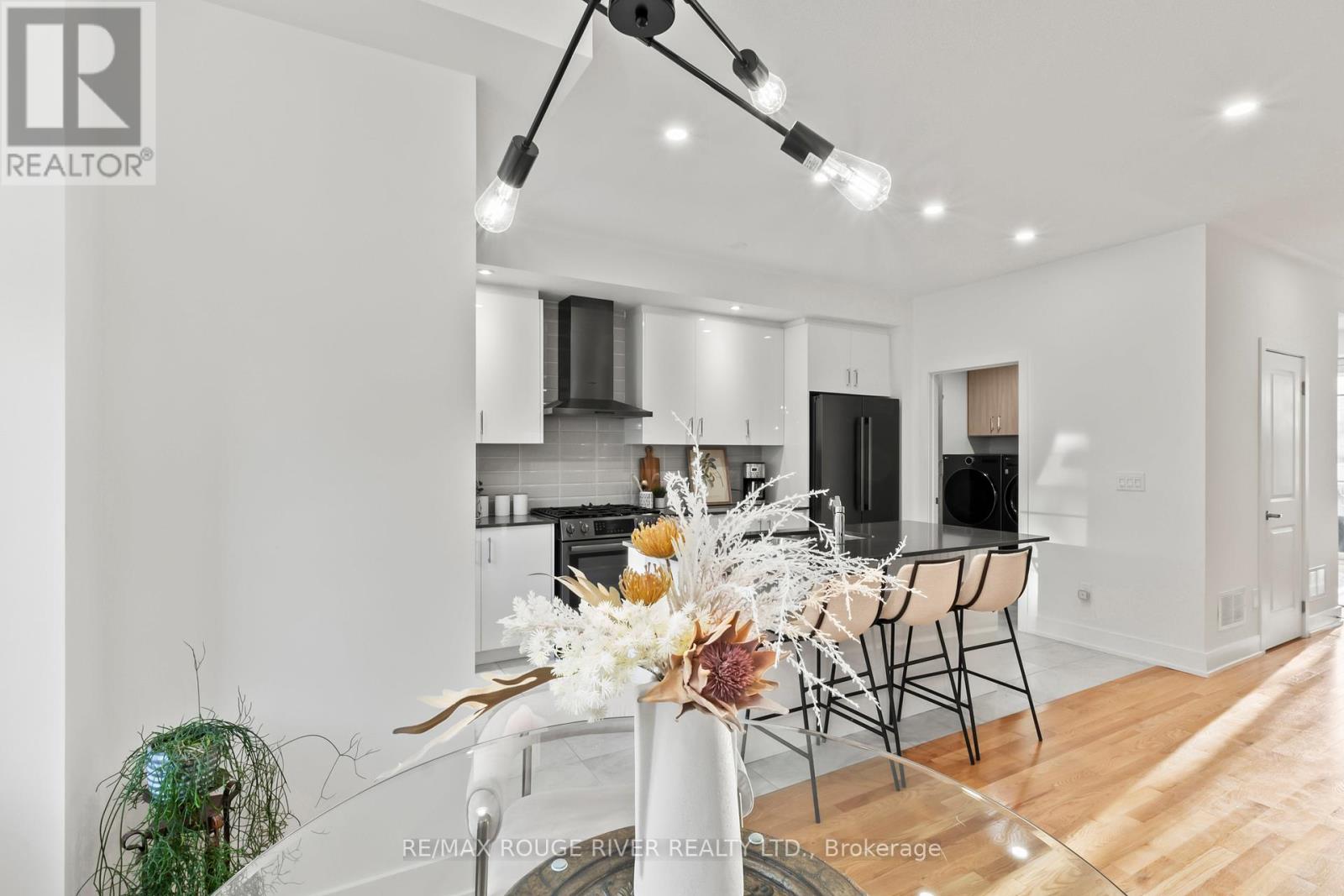 22 Waterside Way, Whitby, Ontario  L1N 0N1 - Photo 19 - E12816840