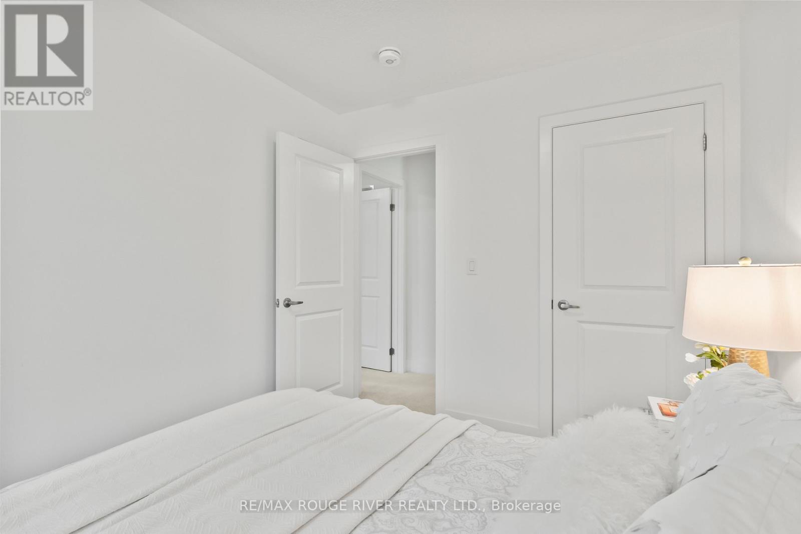 22 Waterside Way, Whitby, Ontario  L1N 0N1 - Photo 28 - E12816840