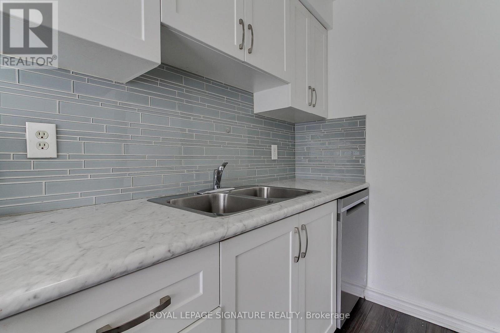 17 - 31 Parker Crescent, Ajax, Ontario  L1S 3R4 - Photo 10 - E12816884