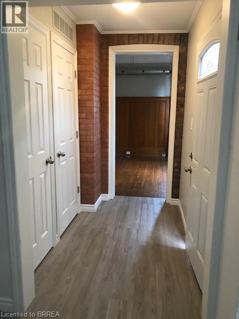 58 ONTARIO Avenue, hamilton, Ontario