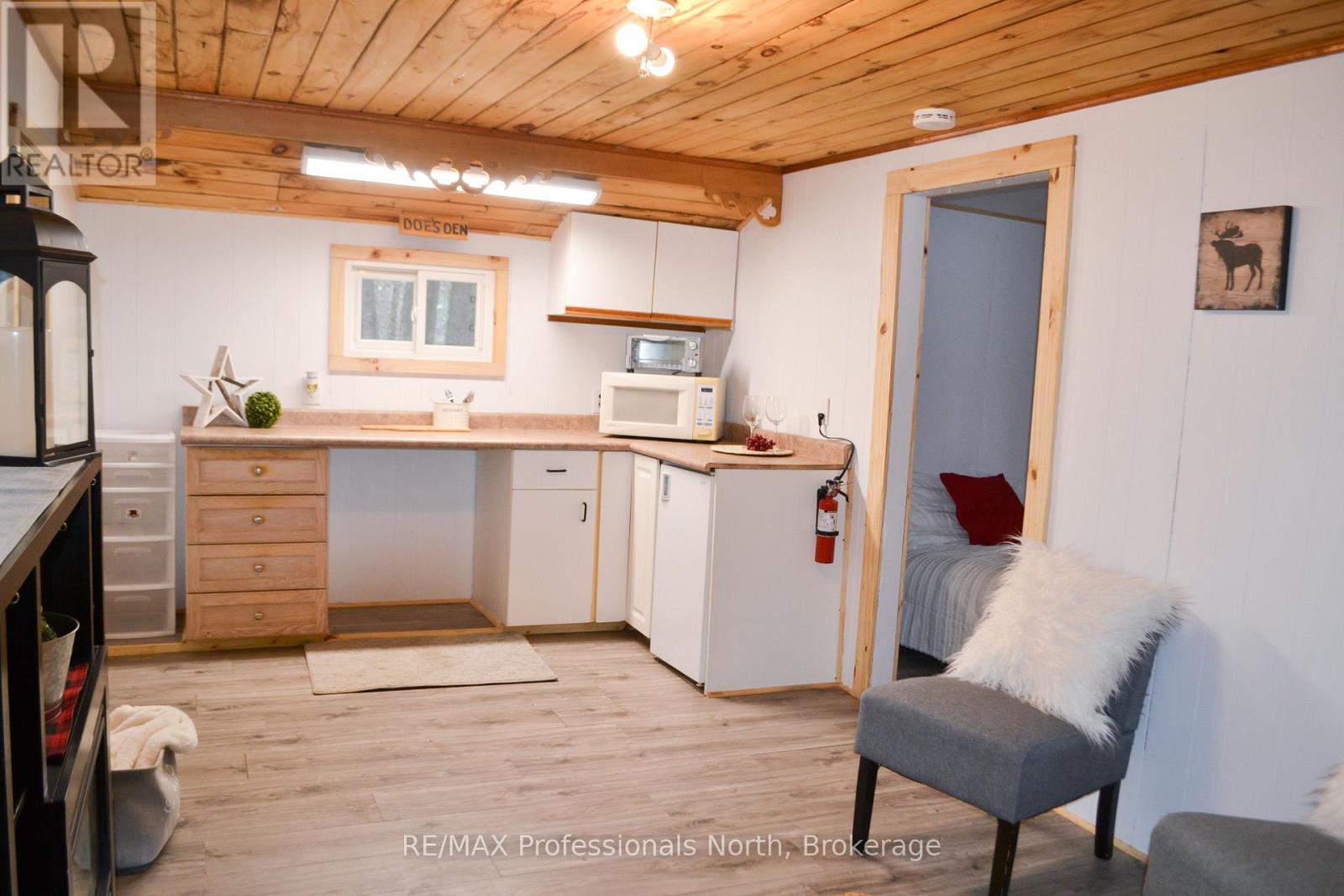 2315 Aspdin Road, Huntsville, Ontario  P0B 1M0 - Photo 37 - X12770468