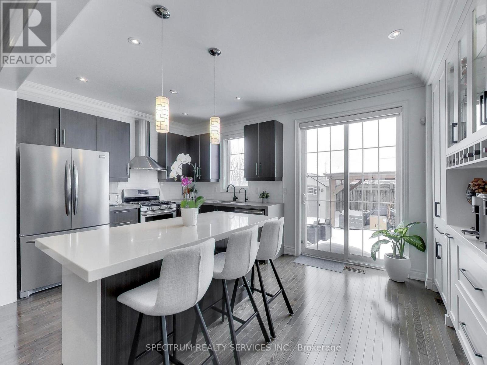 37 Alexie Way, Vaughan, Ontario  L4H 3B8 - Photo 12 - N12816700