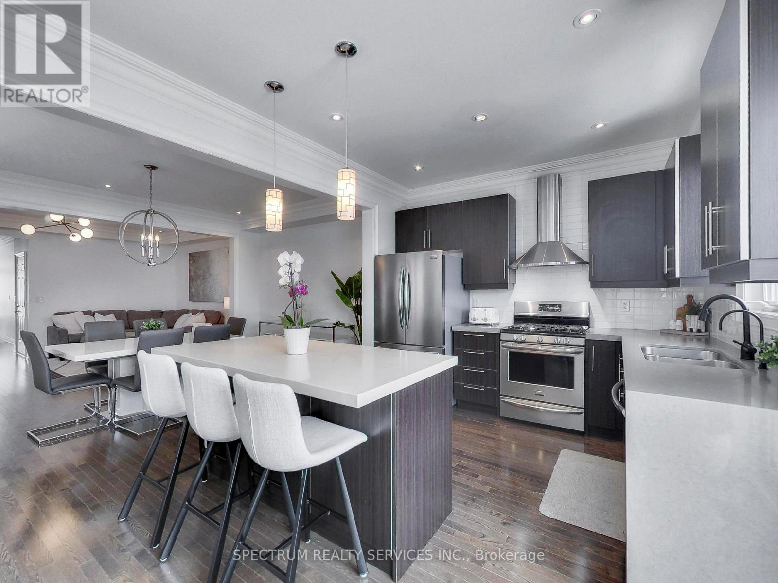 37 Alexie Way, Vaughan, Ontario  L4H 3B8 - Photo 13 - N12816700