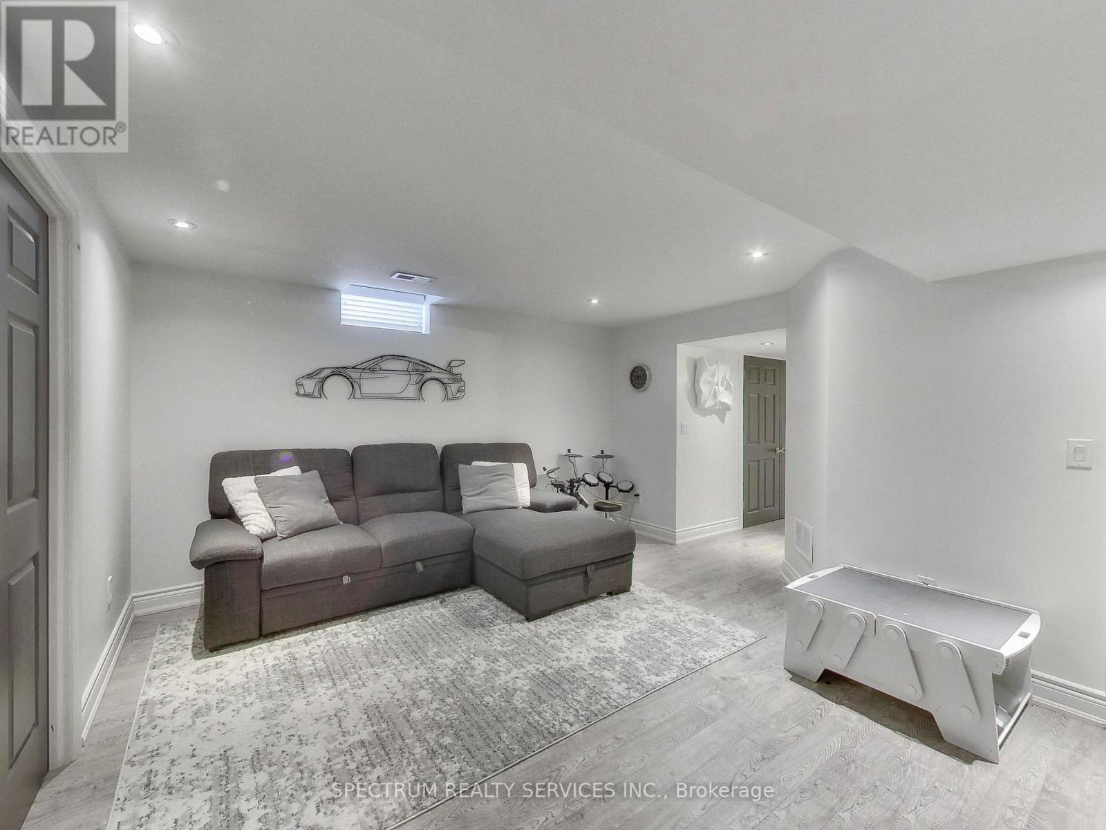 37 Alexie Way, Vaughan, Ontario  L4H 3B8 - Photo 29 - N12816700