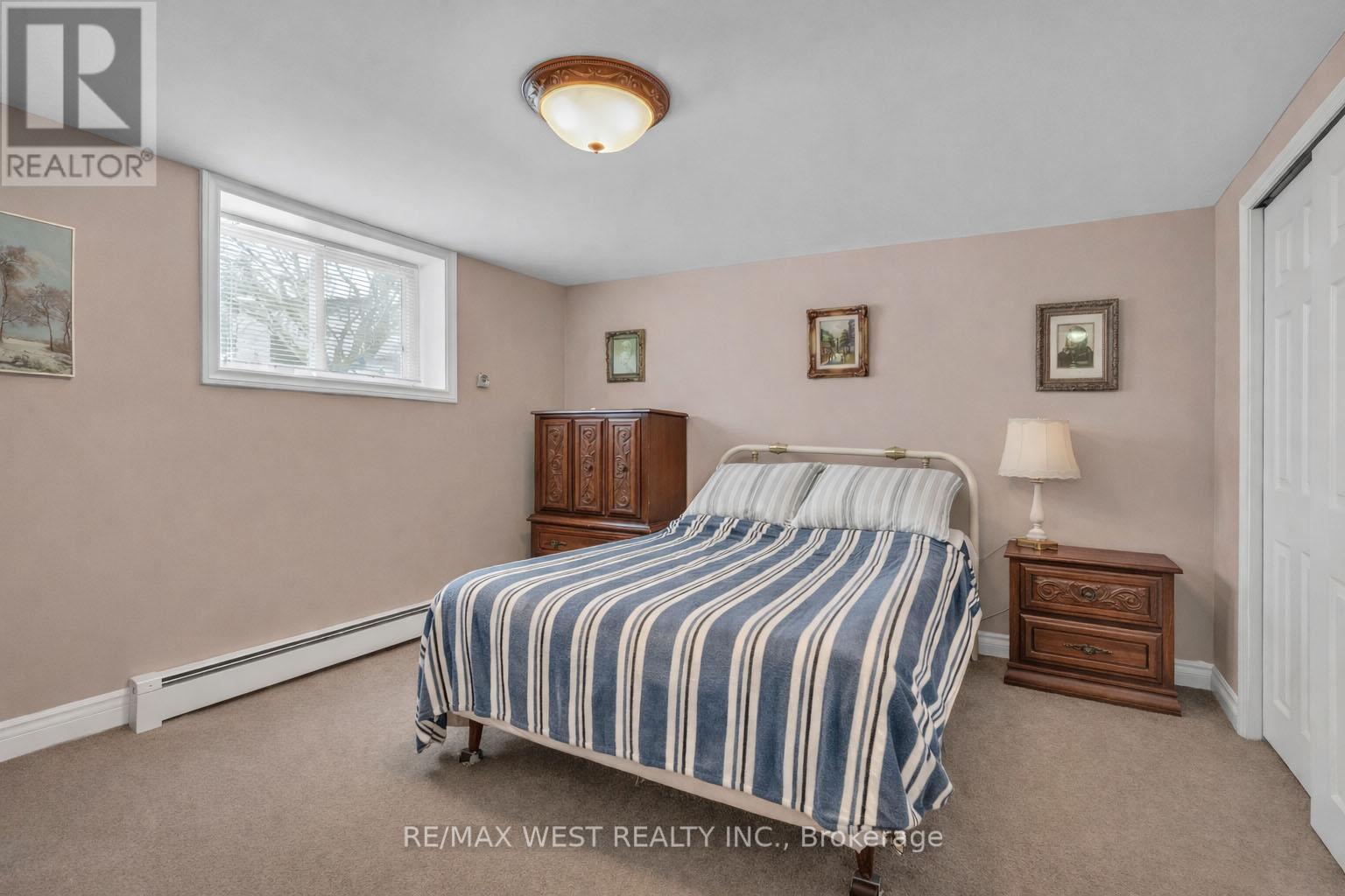 172 Queen Street, New Tecumseth, Ontario  L9R 1K2 - Photo 11 - N12816776