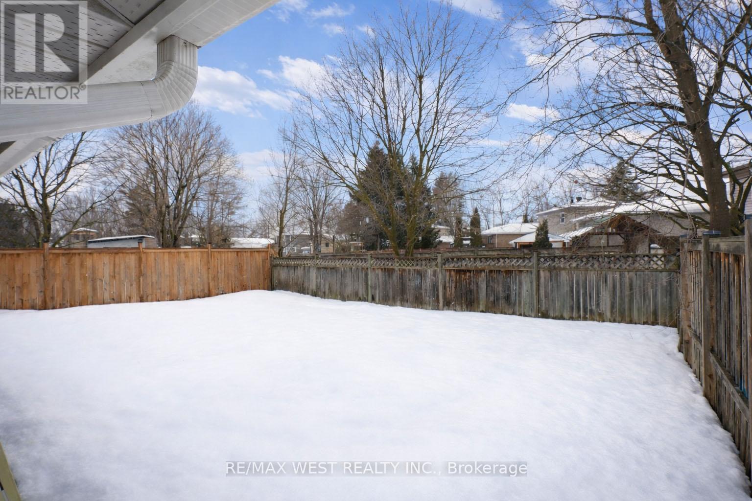 172 Queen Street, New Tecumseth, Ontario  L9R 1K2 - Photo 12 - N12816776