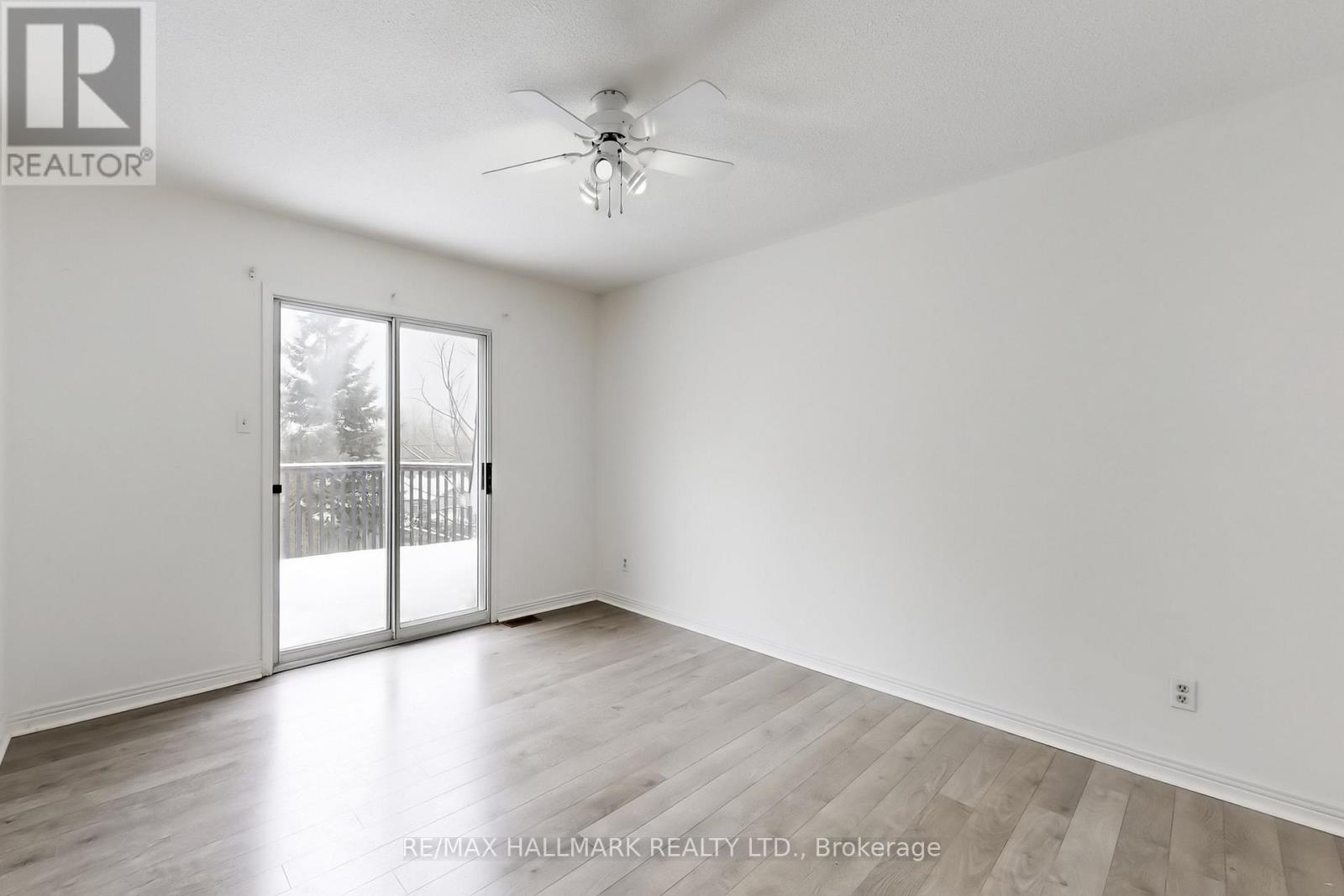 1022 Janette Street, Newmarket, Ontario  L3Y 3C5 - Photo 14 - N12816858