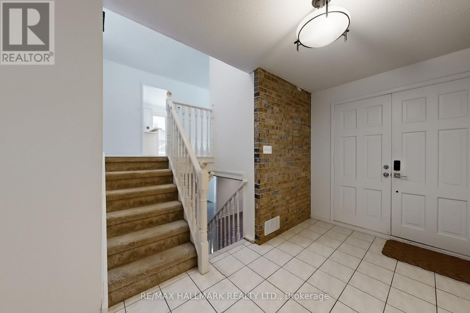 1022 Janette Street, Newmarket, Ontario  L3Y 3C5 - Photo 22 - N12816858