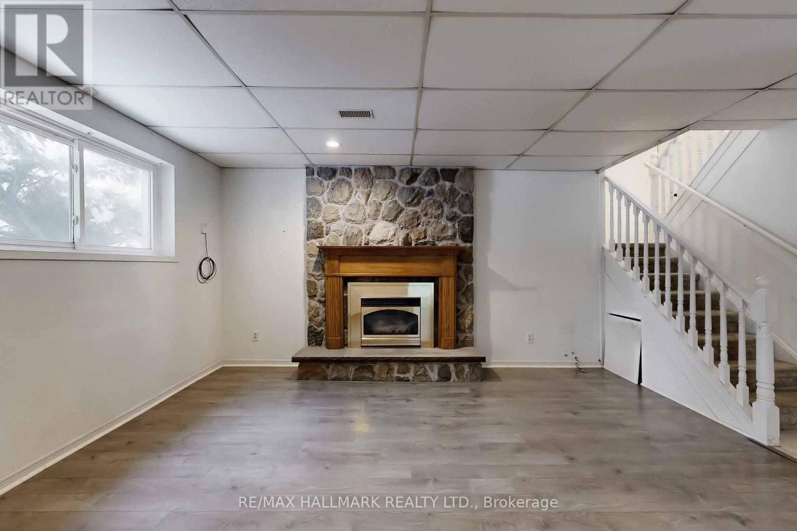 1022 Janette Street, Newmarket, Ontario  L3Y 3C5 - Photo 24 - N12816858