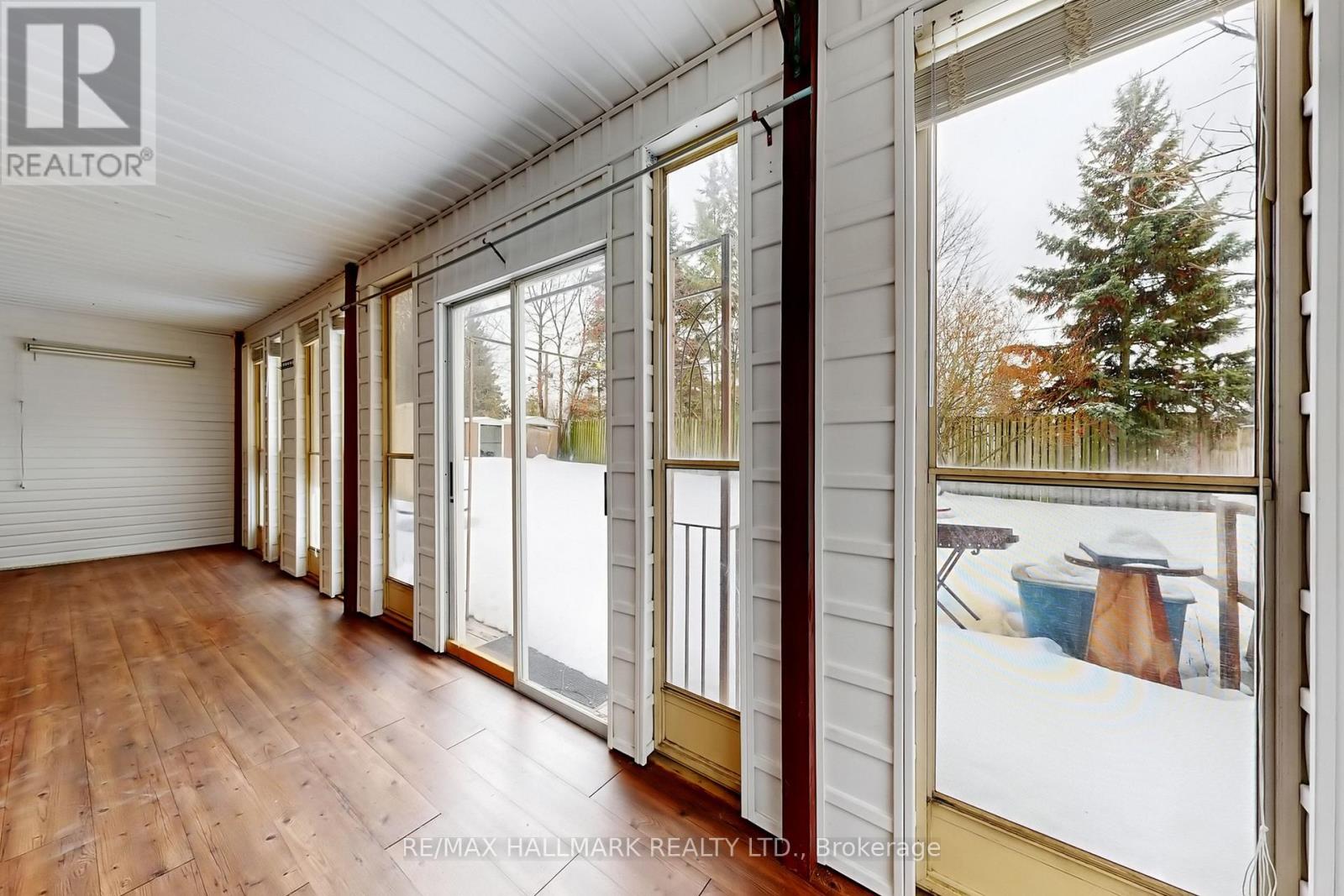 1022 Janette Street, Newmarket, Ontario  L3Y 3C5 - Photo 27 - N12816858