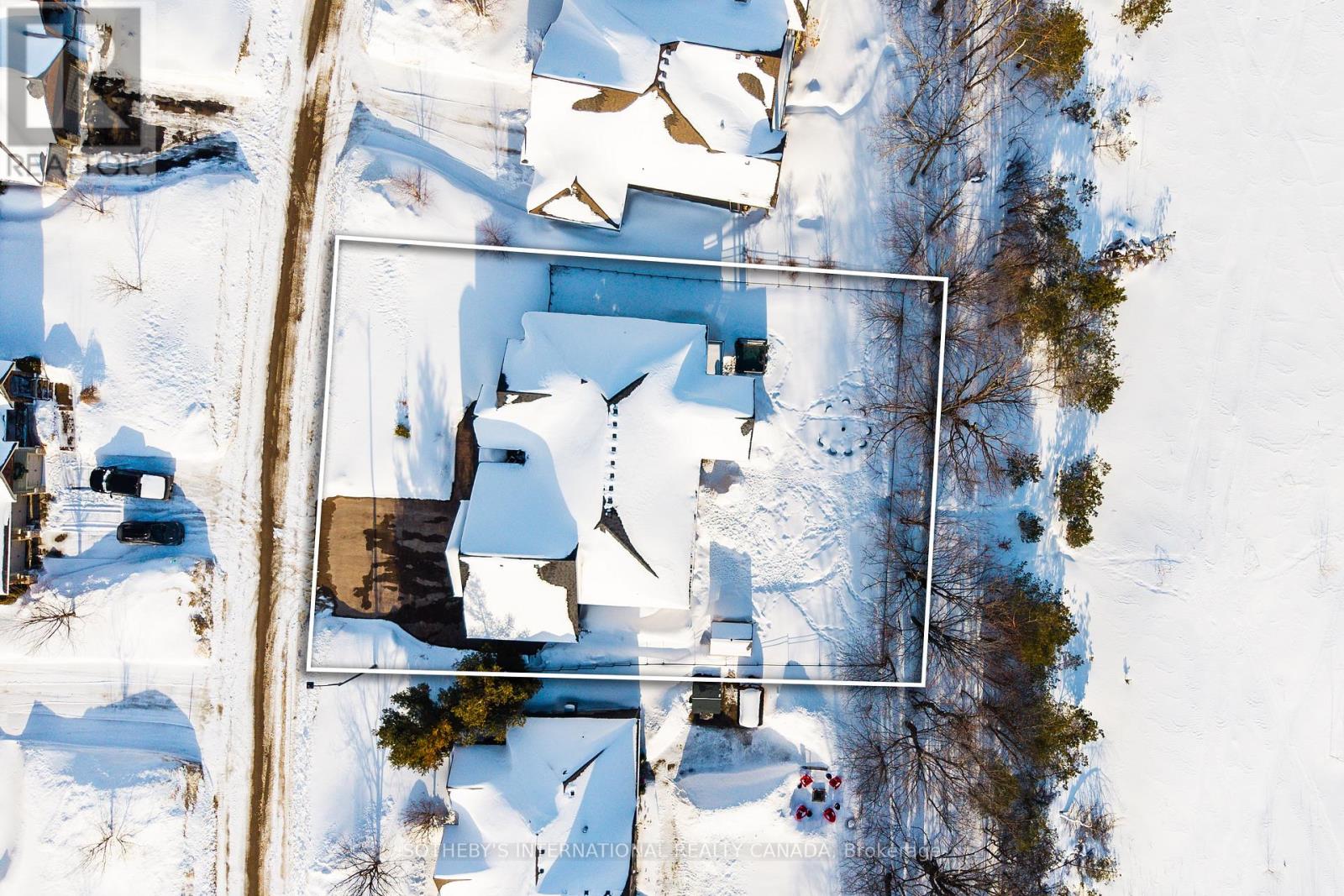 7 Ridgewood Court, Oro-Medonte (Horseshoe Valley), Ontario  L0L 2L0 - Photo 46 - S12816760