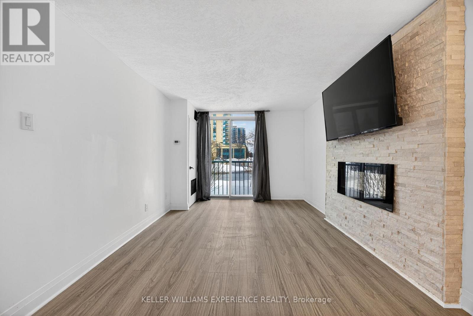 104 - 75 Ellen Street, Barrie, Ontario  L4N 7R6 - Photo 12 - S12816838