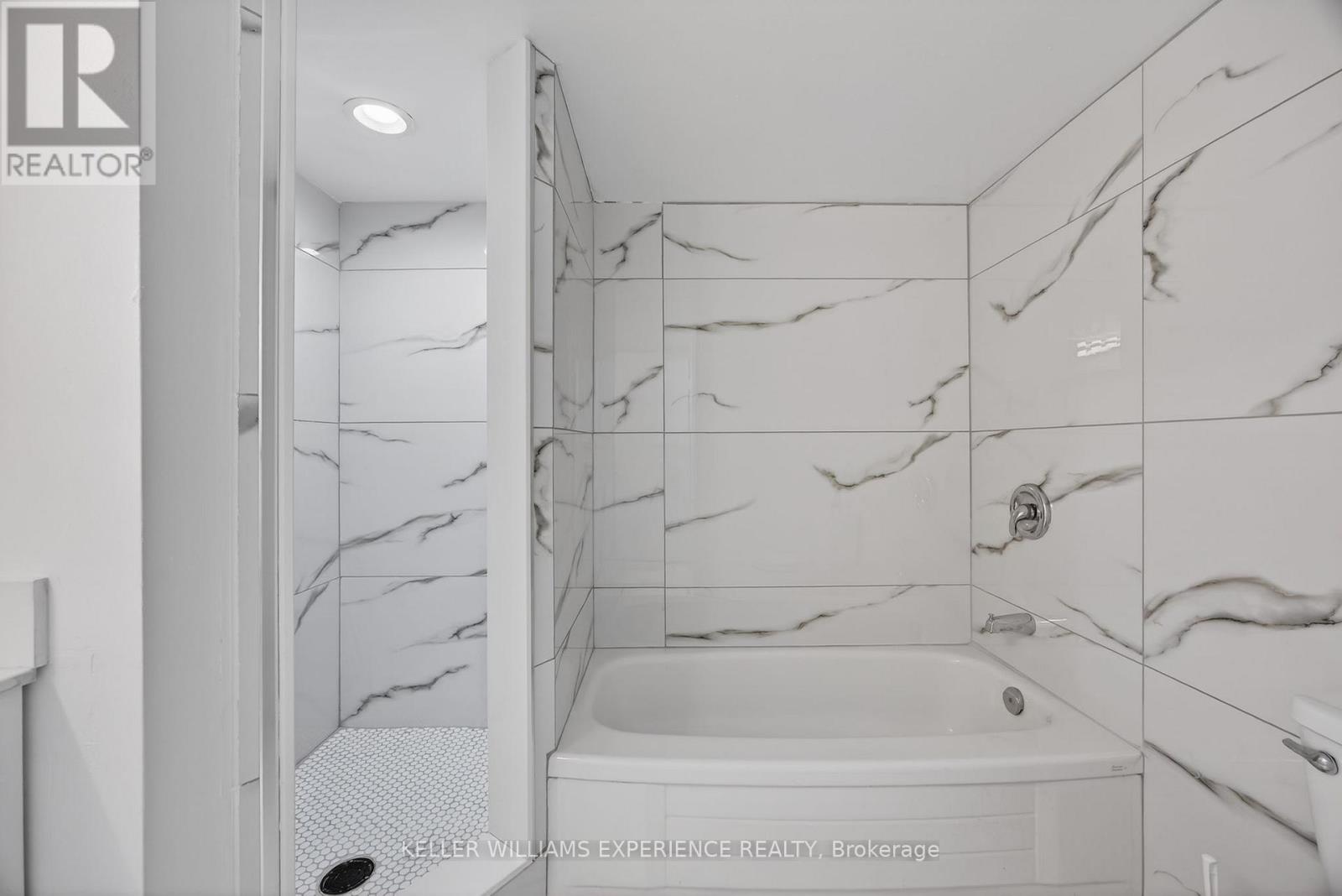 104 - 75 Ellen Street, Barrie, Ontario  L4N 7R6 - Photo 19 - S12816838