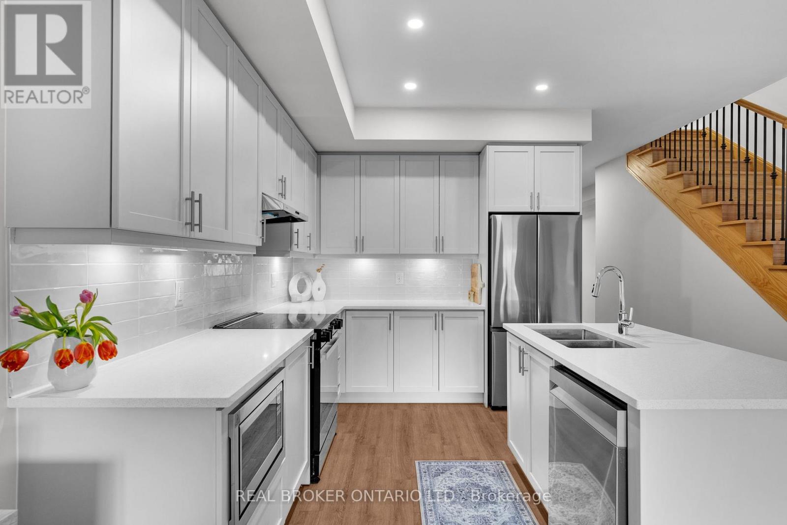 96 Sunshine Lane, Orillia, Ontario  L3V 7L8 - Photo 13 - S12816882