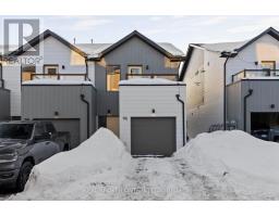 96 SUNSHINE LANE, Orillia, Ontario